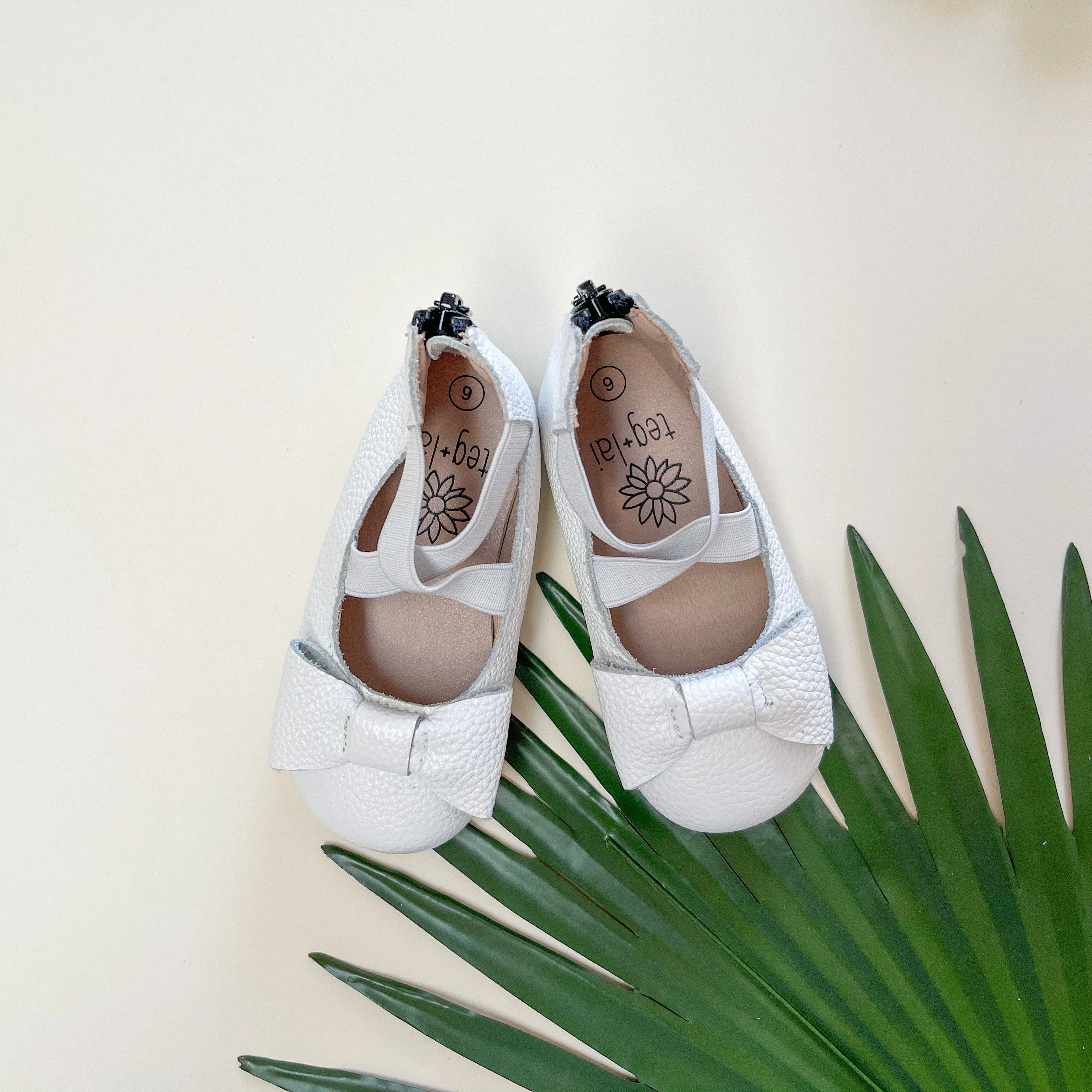 Ballet Flats Simply White