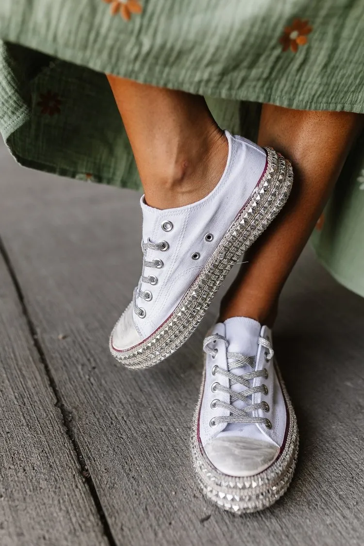 Billie Sneakers - White