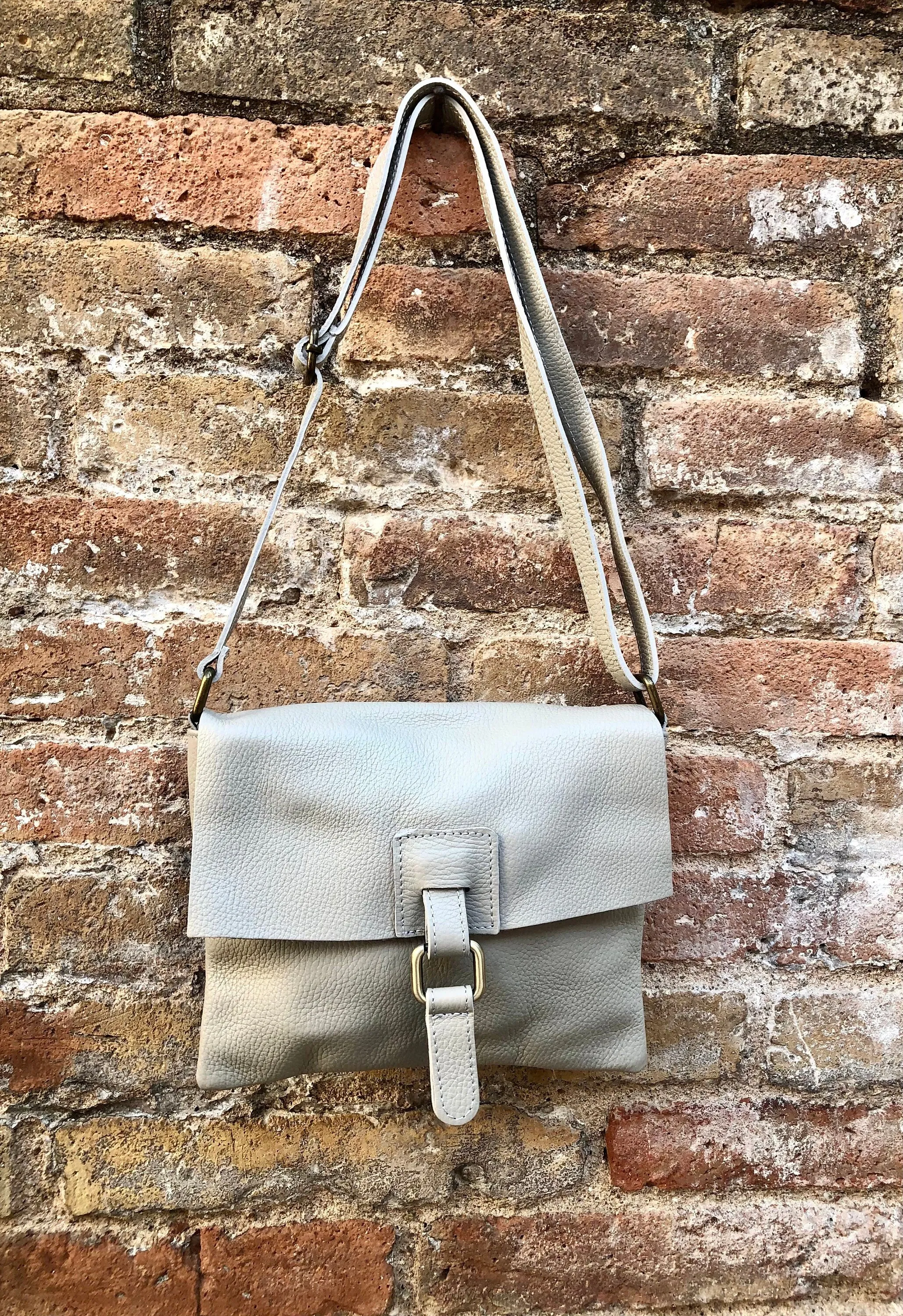 Cross body bag. BOHO grain leather bag in gray - BEIGE. Soft genuine grain leather. Crossover,boho  messenger bag . Taupe gray small purse