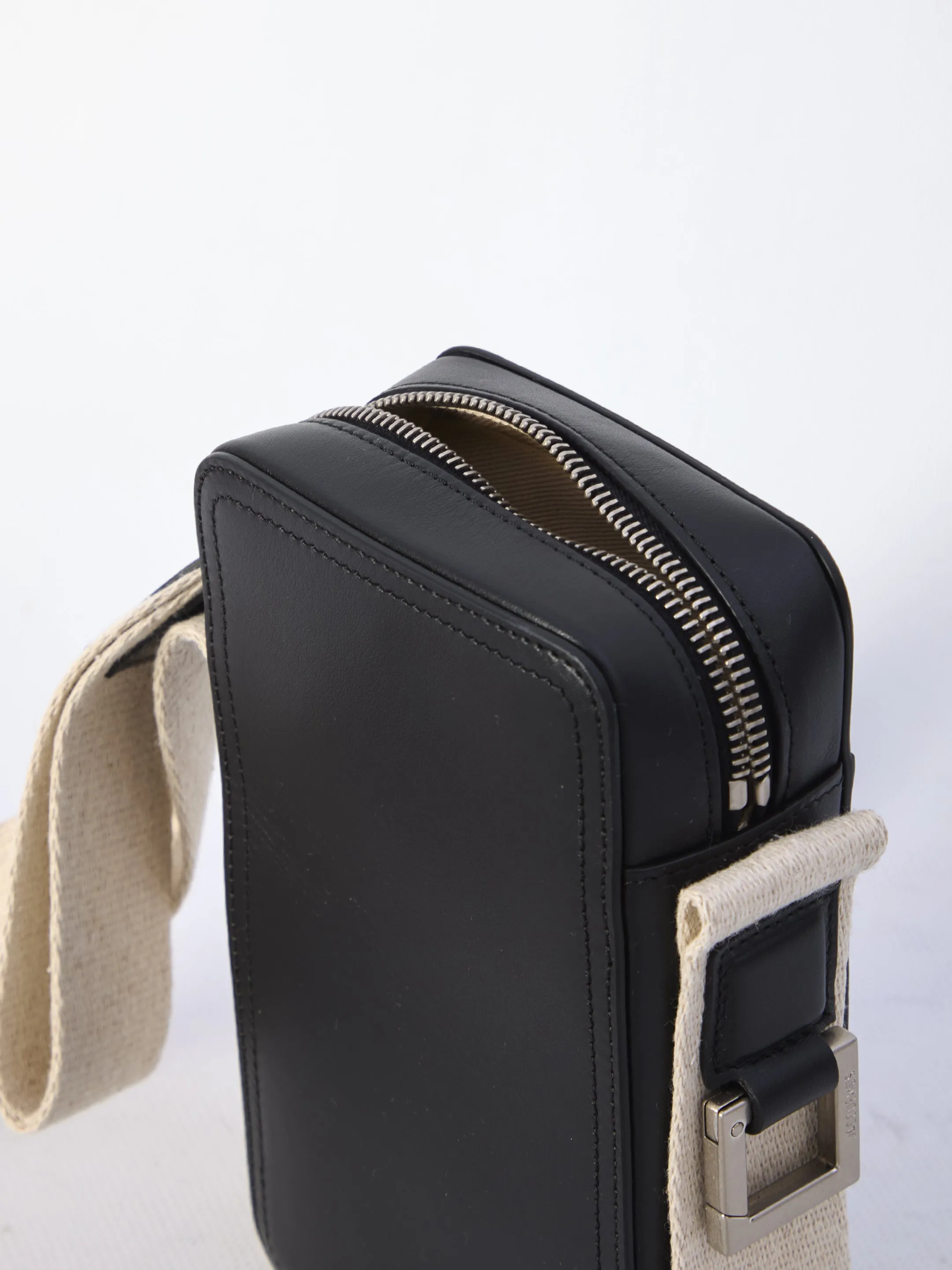 Jacquemus Le Cuerda Vertical Bag
