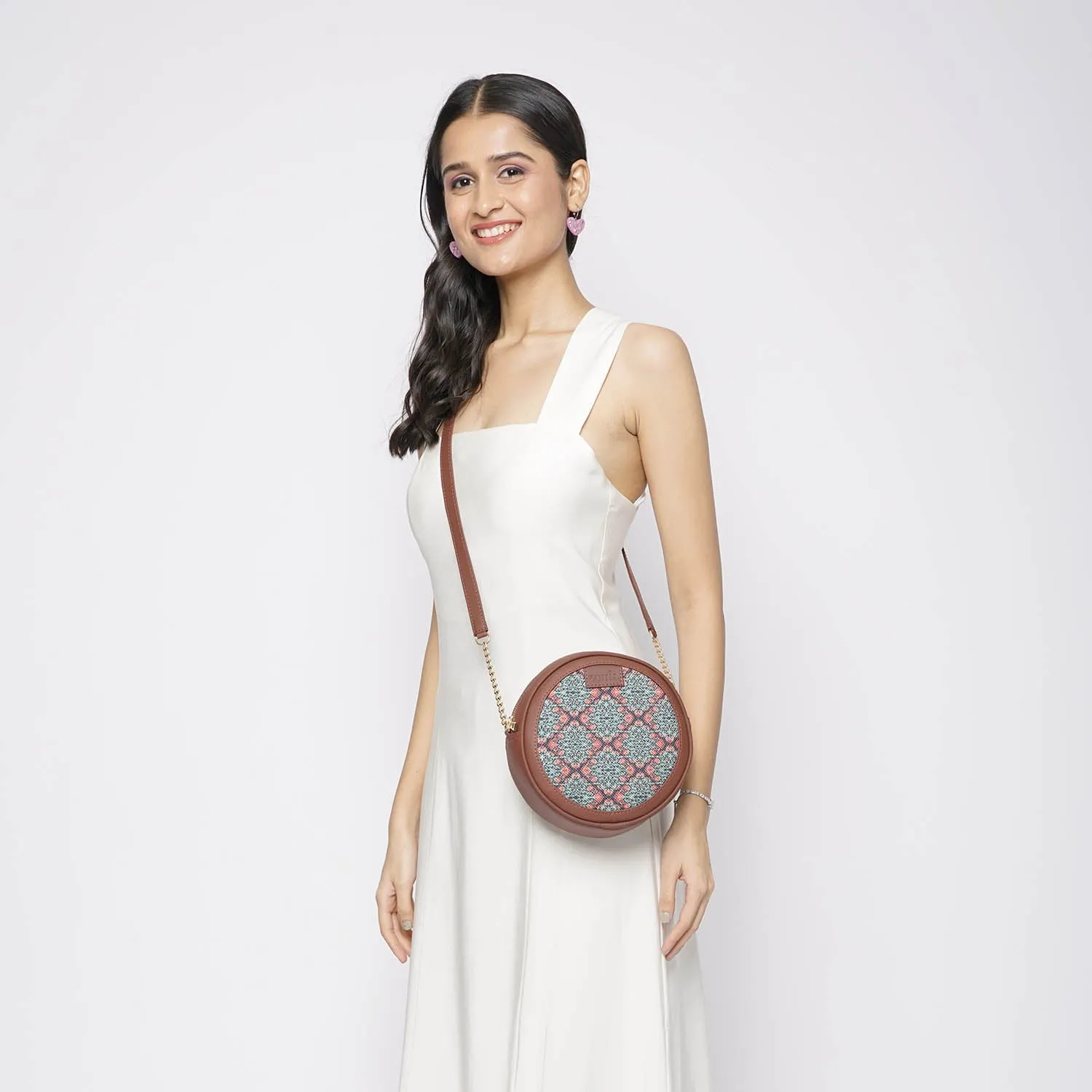 Kolkata Nouveau Round Sling Bag