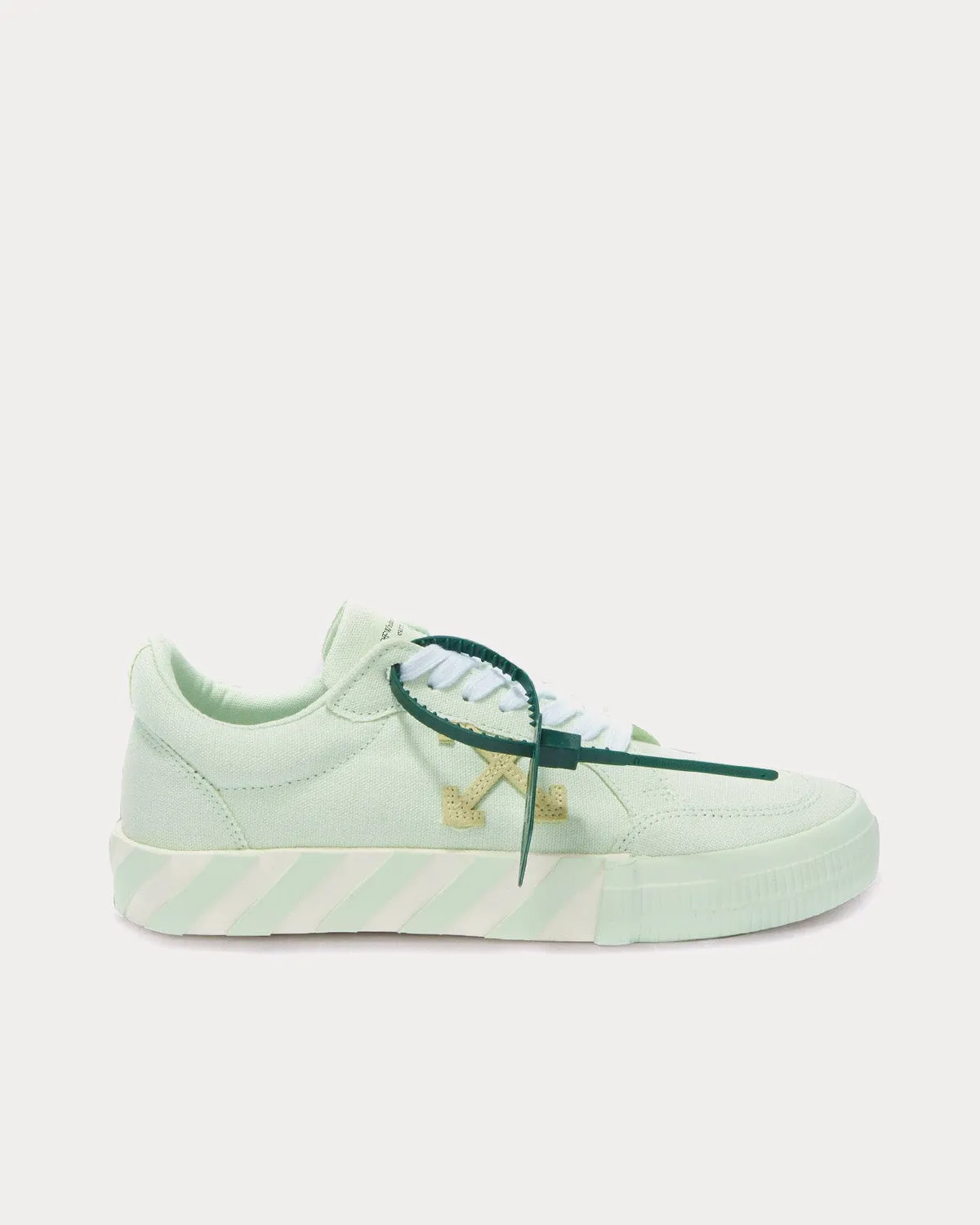 Low Vulcanized Canvas Mint / Mint Low Top Sneakers