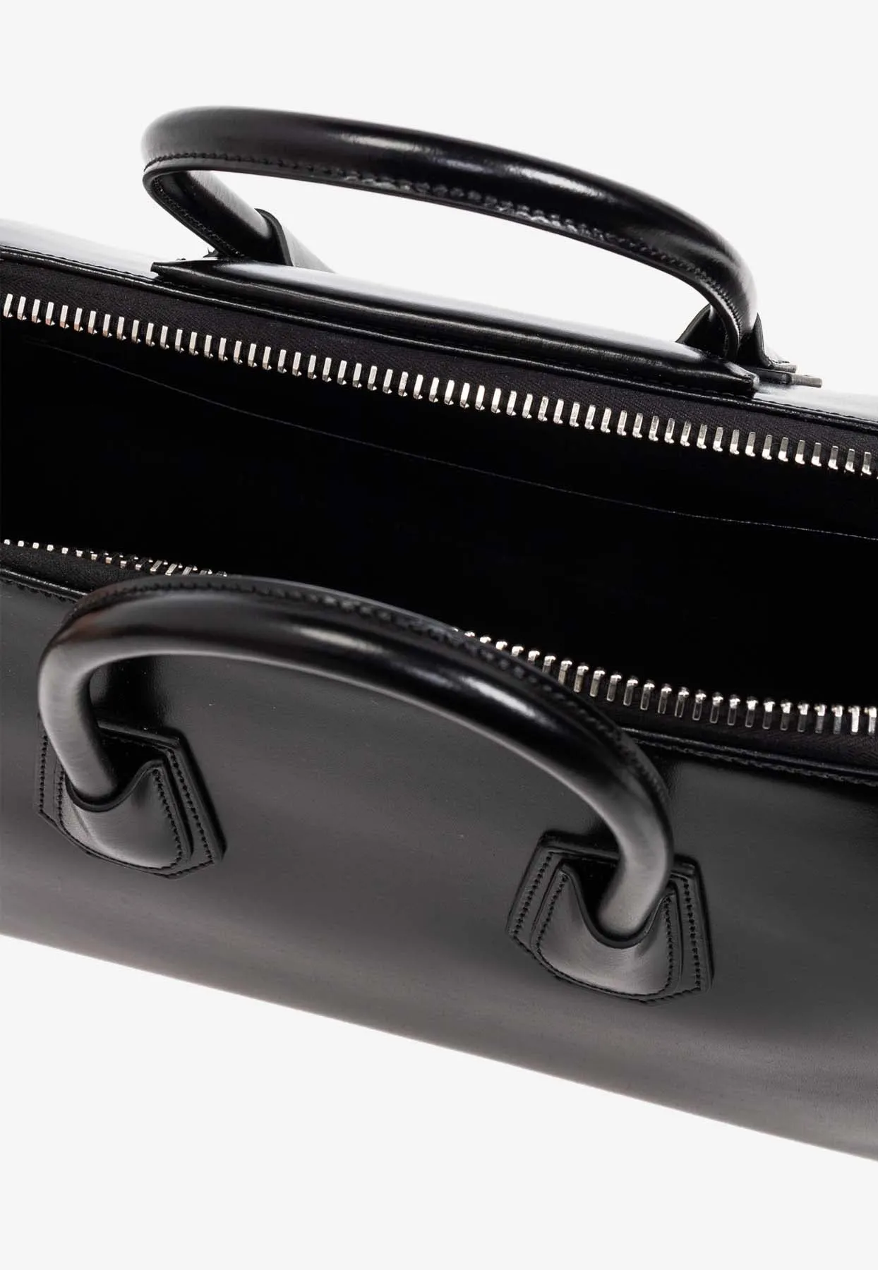 Medium Antigona Tote Bag