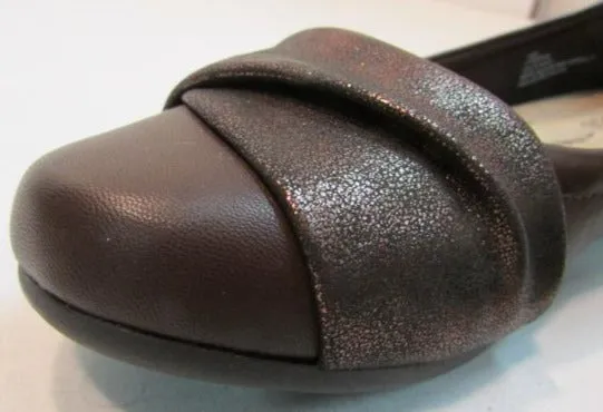 Mia Amore "Corra" Brown Crossover Strap Slip-On Flats
