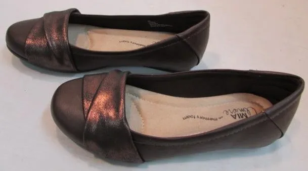 Mia Amore "Corra" Brown Crossover Strap Slip-On Flats