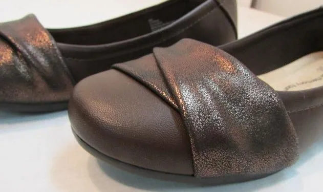 Mia Amore "Corra" Brown Crossover Strap Slip-On Flats