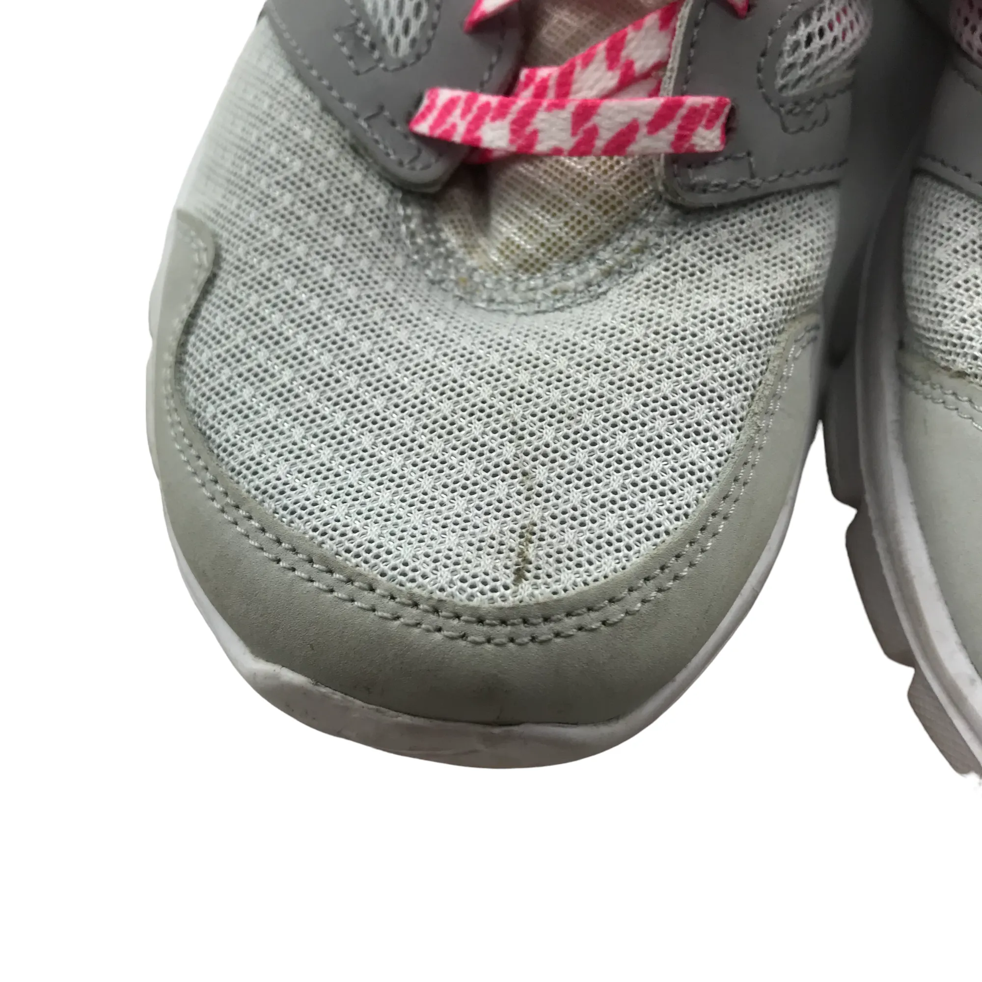Nike Flex Experience RN 3 Grey and Pink Trainers Shoe Size 4.5