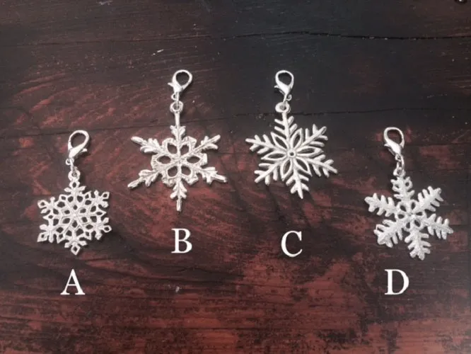 Pewter Lobster Clasp Key Chain Charm Snowflake D