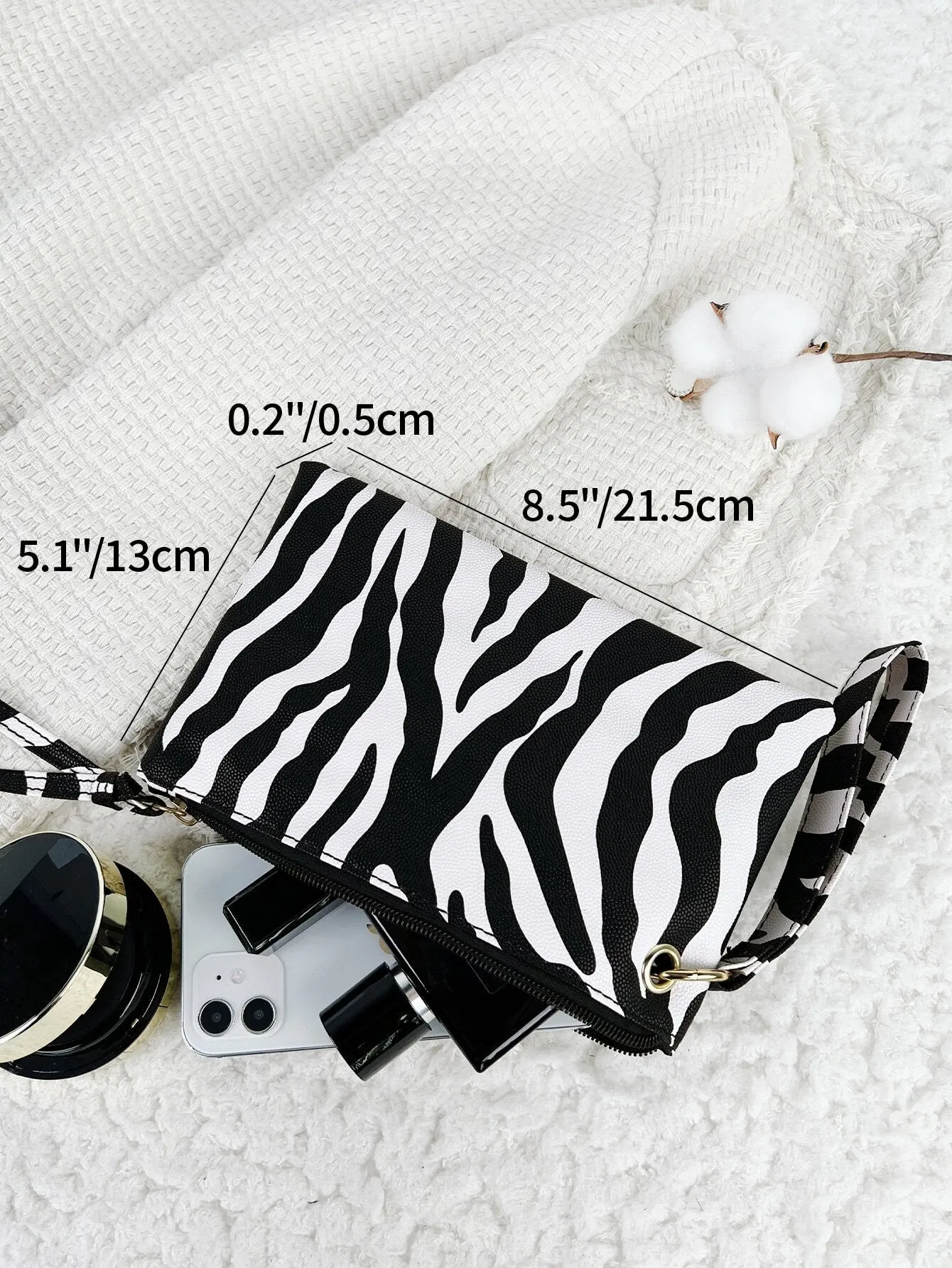 SHEIN Zebra Pattern Fashion Zipper Clutch Bag, Coin Purse, Mobile Phone Bag, Wristlet High Quality Leather