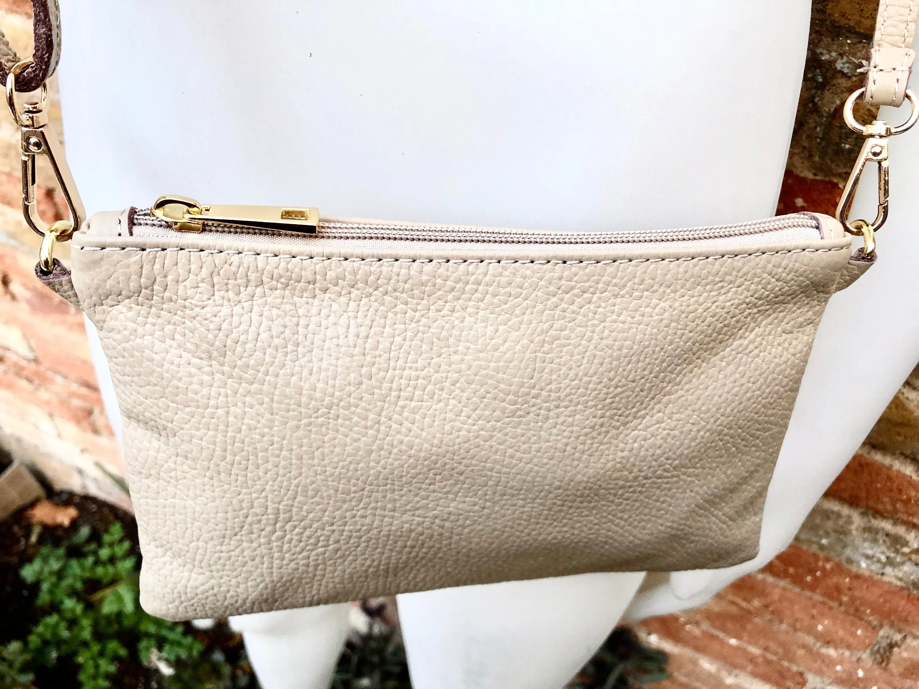 Small leather bag in BEIGE .Cross body, shoulder bag or wristlet in GENUINE  leather. Golden leather bag with adjustable strap.Beige purse