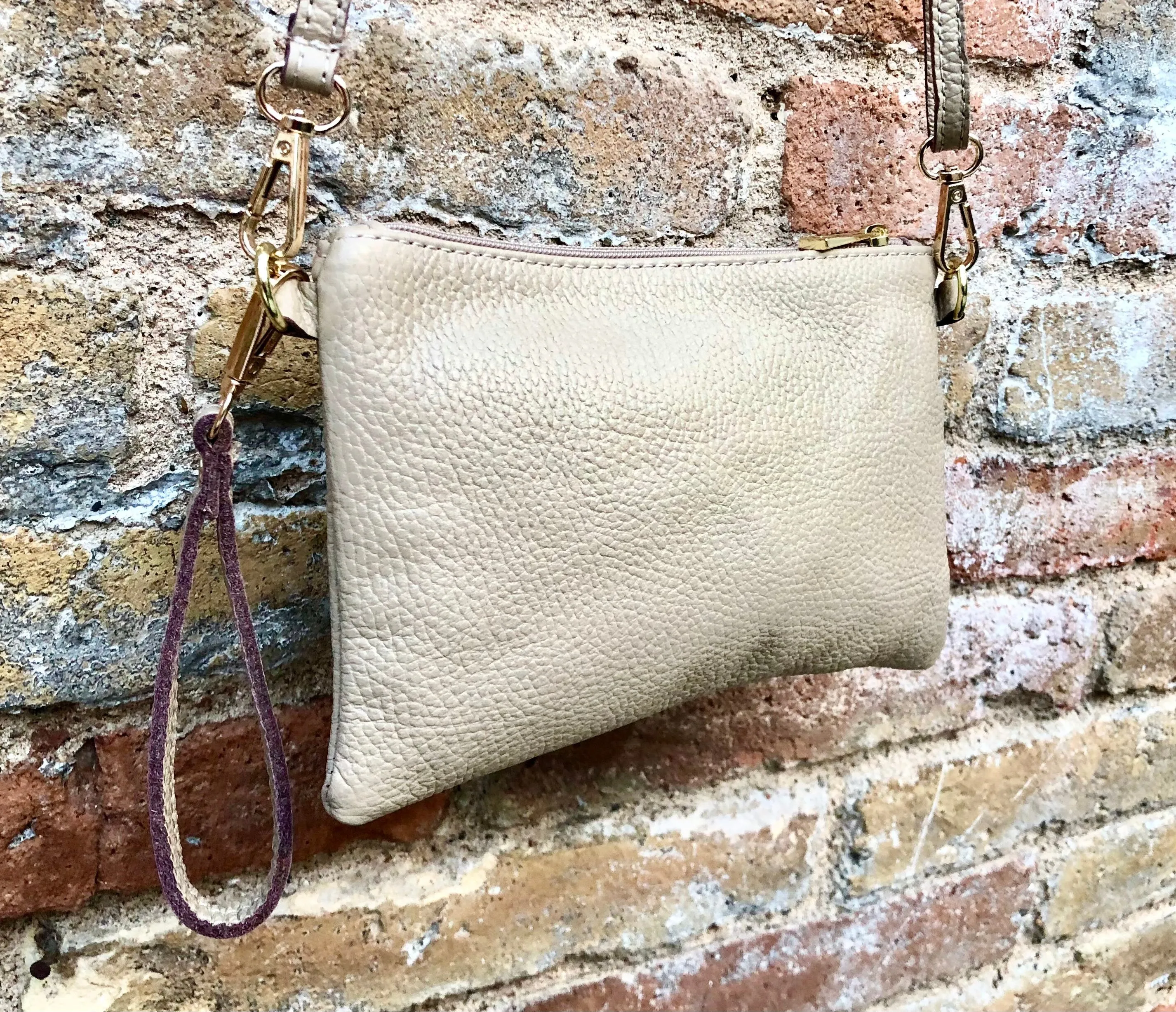 Small leather bag in BEIGE .Cross body, shoulder bag or wristlet in GENUINE  leather. Golden leather bag with adjustable strap.Beige purse