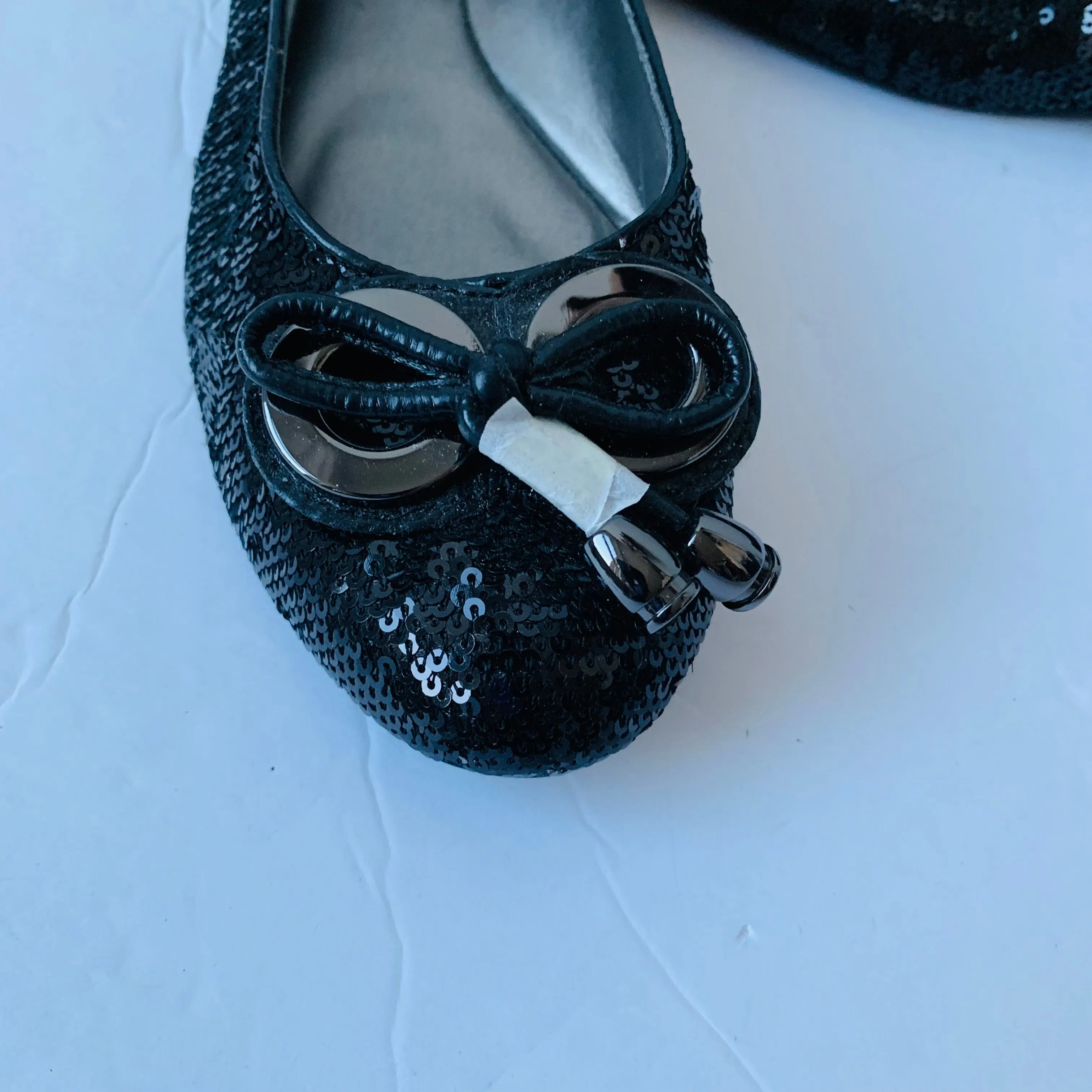 Tahari Black Sequined Spoodle Bow Ballet Flats Women’s Size 8.5 New